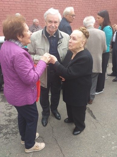 Альберт Лиханов и пионеры. К труду и празднику будьте готовы!